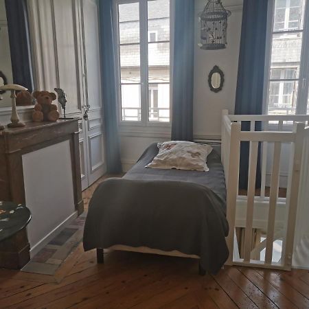 Les Papillons De St Leonard Apartment Honfleur Exterior photo